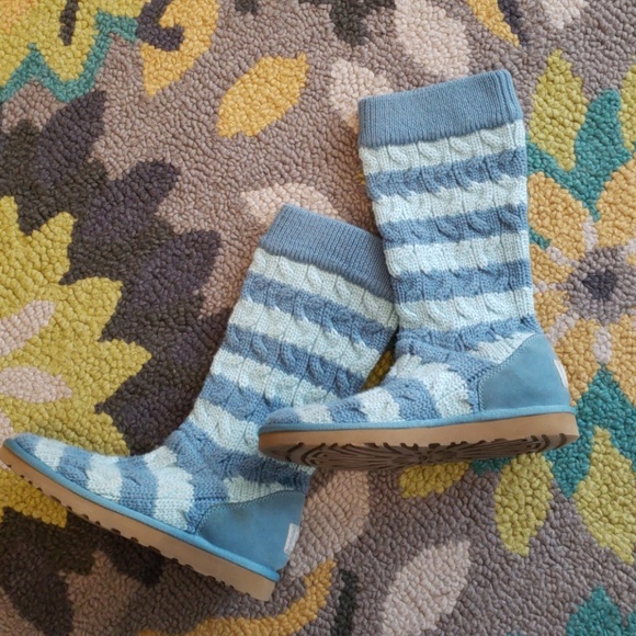 UGG Shoes - Ugg knit boots